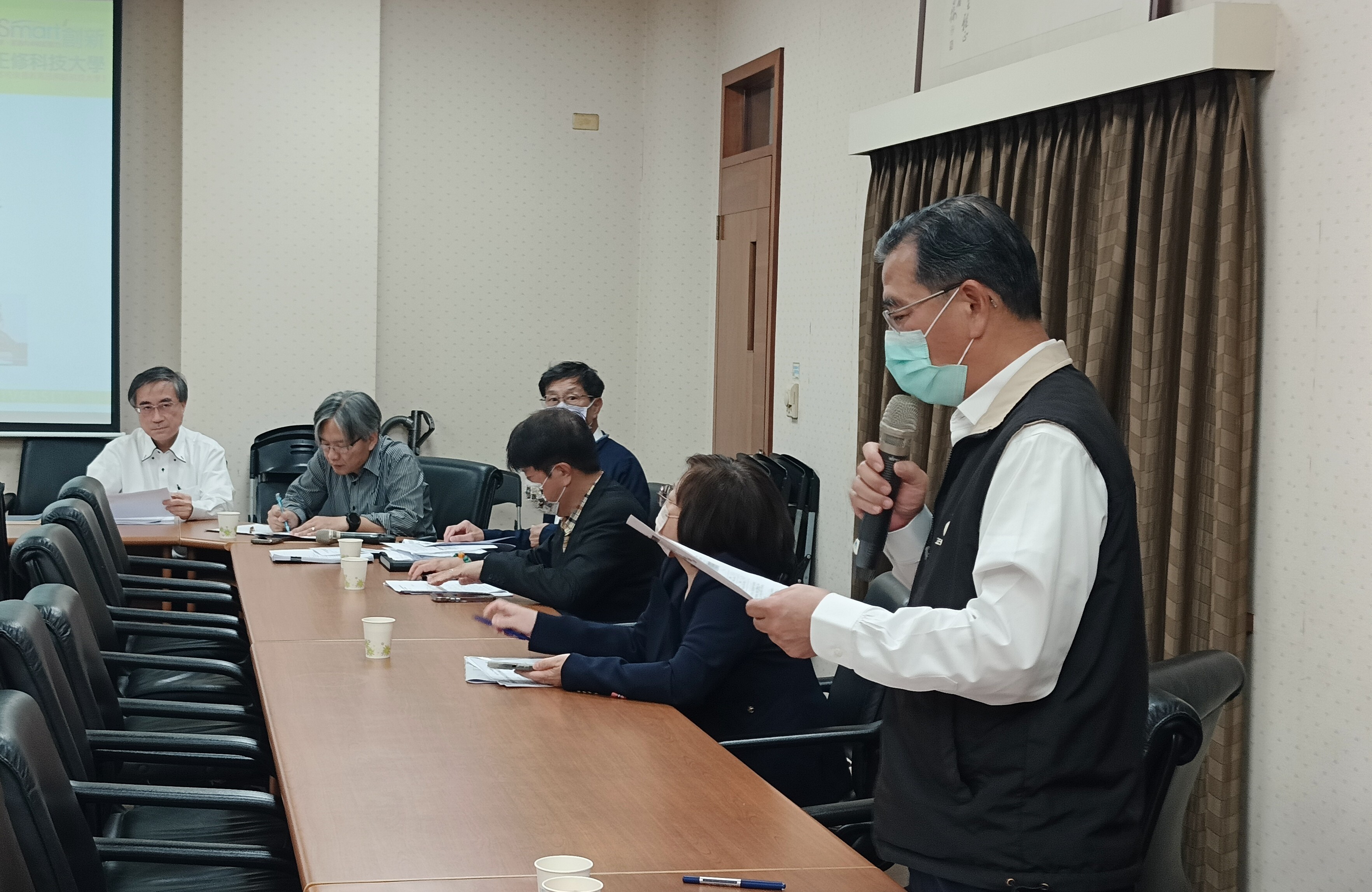 1-2 社會責任與永續發展推動委員會