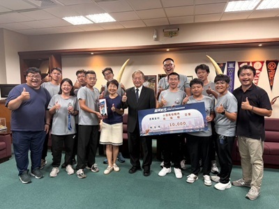 正修科大特教龍舟隊勇奪亞軍 從競賽榮耀到公益實踐 划出共融教育與永續價值圖片